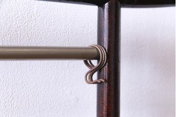 アンティーク雑貨　昭和中期　鶴図柄　フック付き　艶やかな漆塗りが上品な二つ折り衣桁