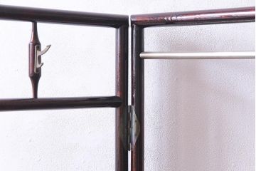 アンティーク雑貨　昭和中期　鶴図柄　フック付き　艶やかな漆塗りが上品な二つ折り衣桁