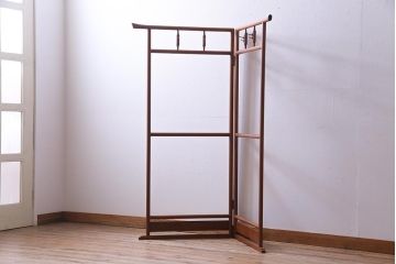 アンティーク雑貨　昭和中期　ニレ材　ナチュラルな雰囲気が取り入れやすい衣桁(ハンガーラック)