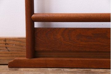 アンティーク雑貨　昭和中期　ニレ材　ナチュラルな雰囲気が取り入れやすい衣桁(ハンガーラック)