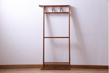 アンティーク雑貨　昭和中期　ニレ材　ナチュラルな雰囲気が取り入れやすい衣桁(ハンガーラック)