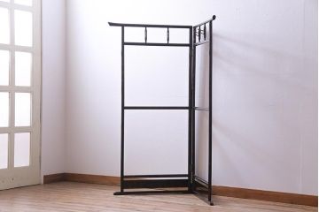 アンティーク雑貨　昭和中期　樹皮の様な模様が美しい上品な衣桁(ハンガーラック)