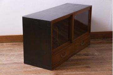 レトロ家具　昭和中期　柿材・檜材　レトロな雰囲気が味わい感じるローボード(テレビボード、戸棚)