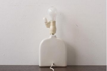 昭和レトロ　ナショナル(National、松下電工)　ポップな色合いのスタンドライト(テーブルランプ、卓上照明)