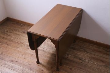 アンティーク家具　アンティーク　オーク材　シンプルなデザインのバタフライテーブル(エクステンションテーブル)