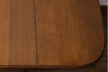 アンティーク家具　アンティーク　オーク材　シンプルなデザインのバタフライテーブル(エクステンションテーブル)