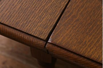 アンティーク家具　アンティーク　オーク材　シンプルなデザインのバタフライテーブル(エクステンションテーブル)