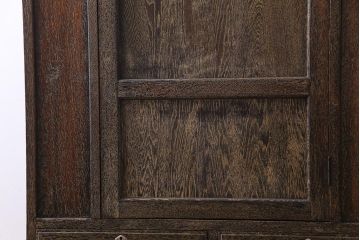 アンティーク家具　大正ロマン　当時物色ガラス　透かしやレリーフが目を引くワードローブ(洋服タンス)