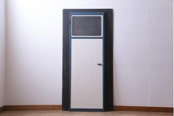 ペイント建具　ダイヤガラス入り　爽やかな色合いのドア(扉)