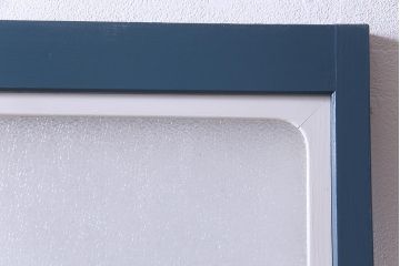 ペイント建具　ダイヤガラス入り　爽やかな色合いのドア(扉)