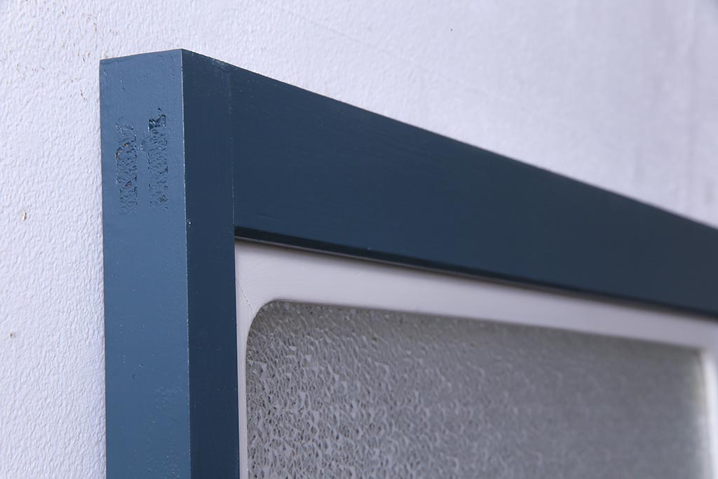 ペイント建具　ダイヤガラス入り　爽やかな色合いのドア(扉)