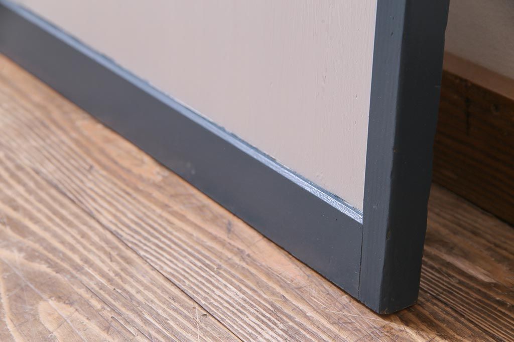 ペイント建具　ダイヤガラス入り　爽やかな色合いのドア(扉)