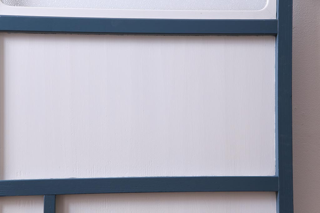 ペイント建具　ダイヤガラス入り　爽やかな色合いのドア(扉)