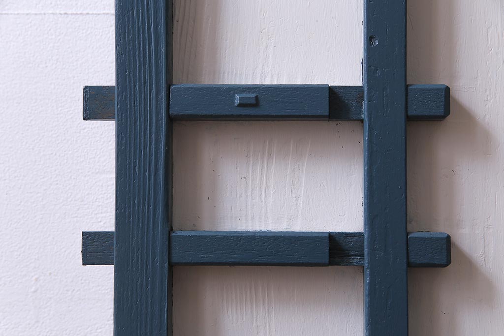 ペイント建具　ダイヤガラス入り　爽やかな色合いのドア(扉)