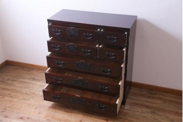 中古美品　伝統民芸家具　岩谷堂箪笥　豊田5号(忍付) 漆塗りの艶と杢目が美しい衣装箪笥(整理箪笥)(定価約45万円)