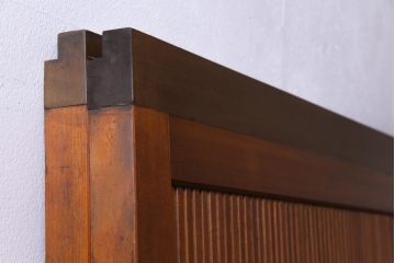 昭和中期　極上品　腰板ケヤキ材　趣と品のある佇まいが魅力の万本格子戸2枚セット(引き戸、建具)