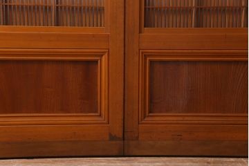 昭和中期　極上品　腰板ケヤキ材　趣と品のある佇まいが魅力の万本格子戸2枚セット(引き戸、建具)