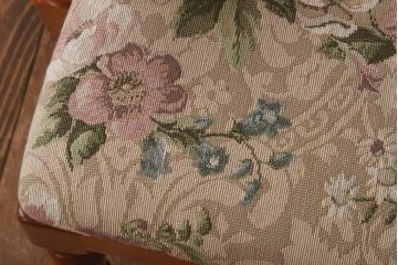 中古　横浜クラシック家具　ダニエル(daniel) LD(エルディー)シリーズA-541　上品な安らぎの雰囲気醸し出すアームチェア(ダイニングチェア)(定価約20〜23万円)