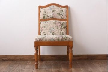 中古　横浜クラシック家具　ダニエル(daniel) LD(エルディー)シリーズA-543　上品な安らぎの雰囲気醸し出すチェア(ダイニングチェア)(定価約20万円)