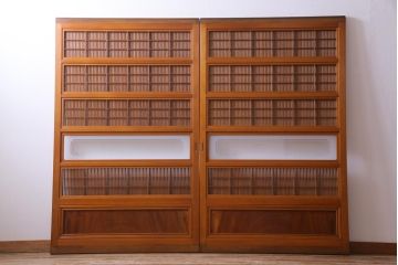 昭和中期　極上品　腰板ケヤキ材　趣と品のある佇まいが魅力の万本格子戸2枚セット(引き戸、建具)(1)