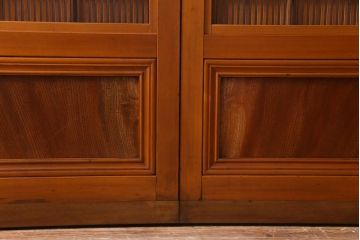 昭和中期　極上品　腰板ケヤキ材　趣と品のある佇まいが魅力の万本格子戸2枚セット(引き戸、建具)(1)