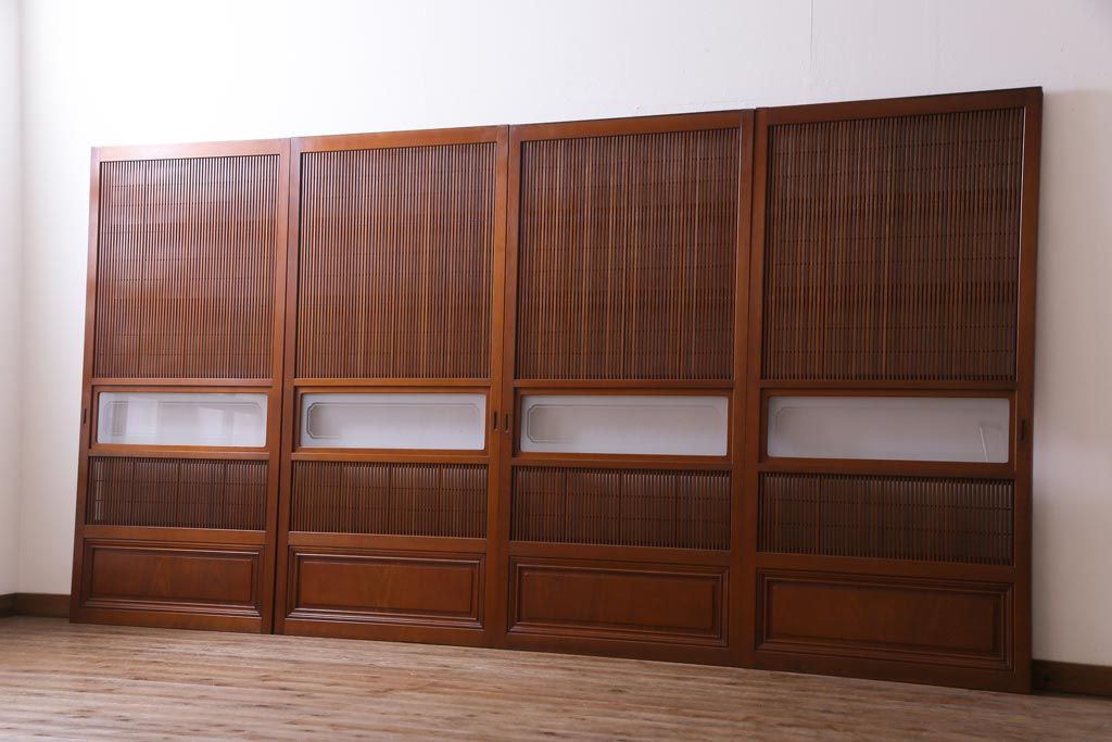 昭和中期　極上品　腰板ケヤキ材　趣と品のある佇まいが魅力の格子戸4枚セット(引き戸、建具)