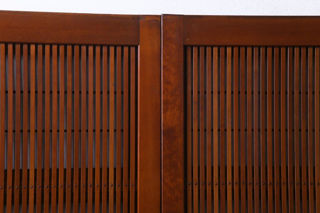 昭和中期　極上品　腰板ケヤキ材　趣と品のある佇まいが魅力の格子戸4枚セット(引き戸、建具)