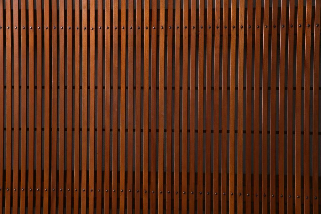 昭和中期　極上品　腰板ケヤキ材　趣と品のある佇まいが魅力の格子戸4枚セット(引き戸、建具)