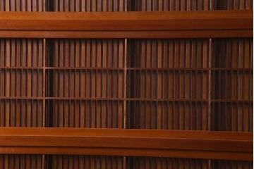 昭和中期　極上品　腰板ケヤキ材　趣と品のある佇まいが魅力の格子戸4枚セット(引き戸、建具)