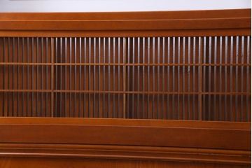 昭和中期　極上品　腰板ケヤキ材　趣と品のある佇まいが魅力の格子戸4枚セット(引き戸、建具)