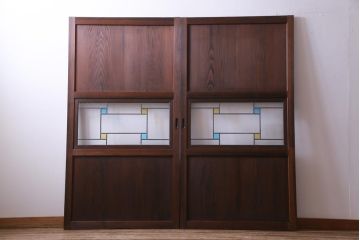 和製アンティーク　結霜ガラス入り　淡い色ガラスが優しげな雰囲気醸し出す板戸2枚セット(建具、引き戸)