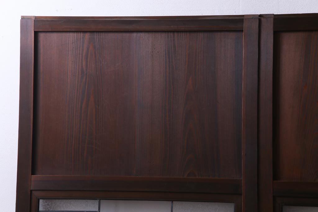 和製アンティーク　結霜ガラス入り　淡い色ガラスが優しげな雰囲気醸し出す板戸2枚セット(建具、引き戸)