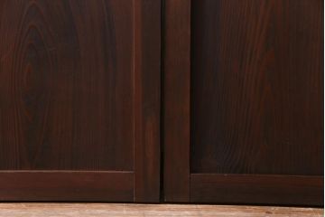 和製アンティーク　結霜ガラス入り　淡い色ガラスが優しげな雰囲気醸し出す板戸2枚セット(建具、引き戸)