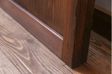 和製アンティーク　結霜ガラス入り　淡い色ガラスが優しげな雰囲気醸し出す板戸2枚セット(建具、引き戸)(1)