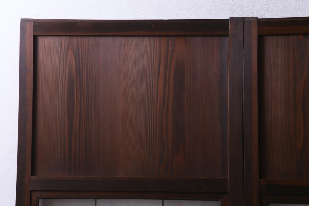 和製アンティーク　結霜ガラス入り　淡い色ガラスが優しげな雰囲気醸し出す板戸2枚セット(建具、引き戸)(1)