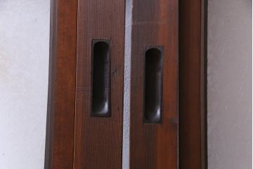 和製アンティーク　結霜ガラス入り　淡い色ガラスが優しげな雰囲気醸し出す板戸2枚セット(建具、引き戸)(1)