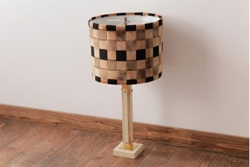 海外製　チェッカー模様がモダンでおしゃれなスタンドライト