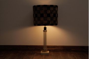 海外製　チェッカー模様がモダンでおしゃれなスタンドライト