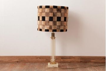 海外製　チェッカー模様がモダンでおしゃれなスタンドライト