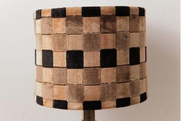 海外製　チェッカー模様がモダンでおしゃれなスタンドライト