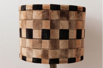 海外製　チェッカー模様がモダンでおしゃれなスタンドライト