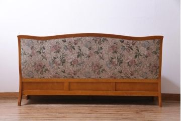 中古　横浜クラシック家具　ダニエル(daniel)A-545　上質な3人掛けソファ(定価約50〜60万円)(1)