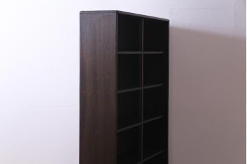 レトロ家具　昭和レトロ　脚付リメイク　ダークトーンが格好いいオープンラック(収納棚、本棚)
