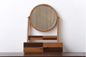アンティーク雑貨　昭和レトロ　チェッカー模様が可愛らしい姫鏡台(卓上鏡台、ミラー)
