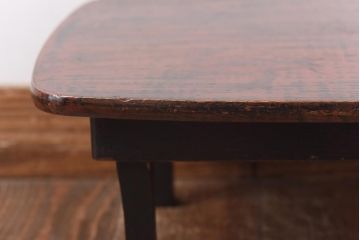 アンティーク家具　昭和初期　ひと味違った味わいが魅力の角ちゃぶ台(ローテーブル)
