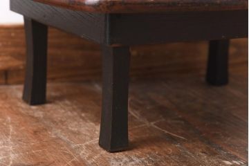アンティーク家具　昭和初期　ひと味違った味わいが魅力の角ちゃぶ台(ローテーブル)