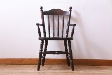 中古　北海道民芸家具　上品なデザインのアームチェア(ダイニングチェア、椅子)