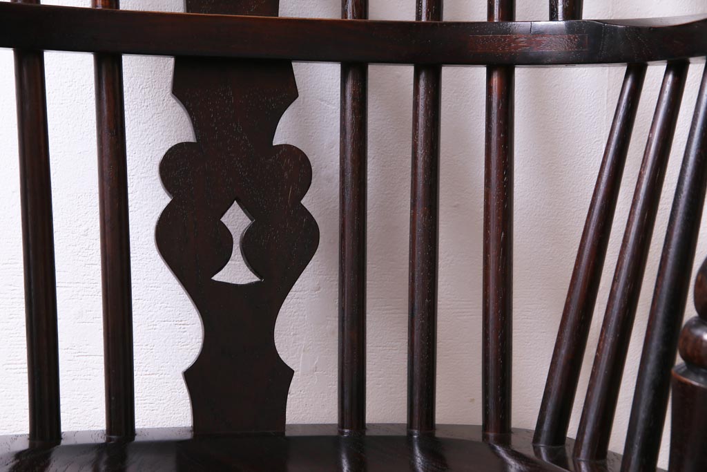 中古美品　九州民芸家具　クラシカルな空間に馴染むアームチェア(ワークチェア)