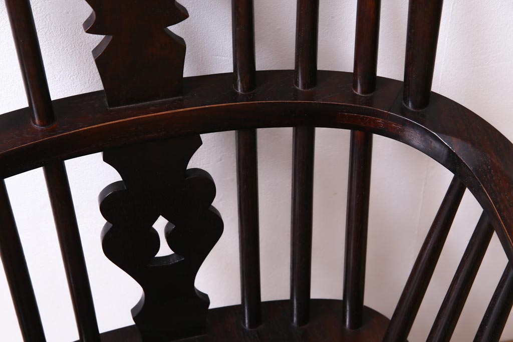 中古美品　九州民芸家具　クラシカルな空間に馴染むアームチェア(ワークチェア)