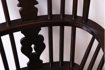 中古美品　九州民芸家具　クラシカルな空間に馴染むアームチェア(ワークチェア)